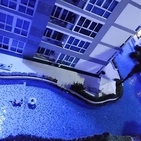 Grand Avenue * Pattaya