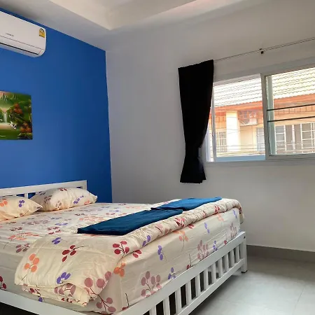 Walking St 1km South 5br Modern Pattaya