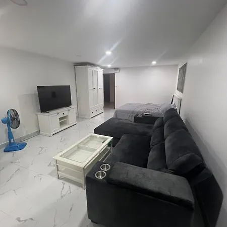 Pattaya Beach Condo Hotel *