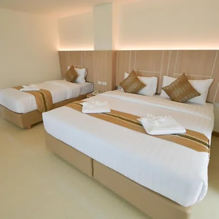 Iris Palace Hotel 5*