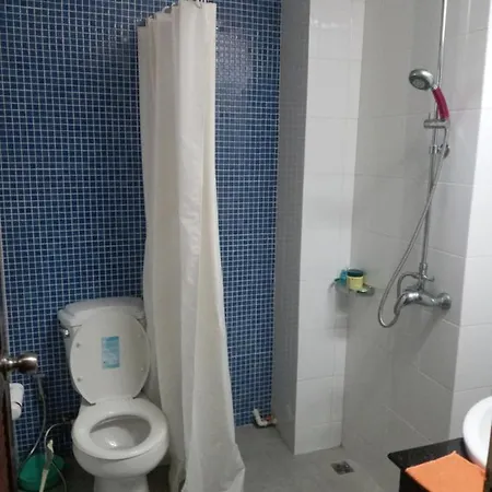 Apartment студия. пратамнак хилл.