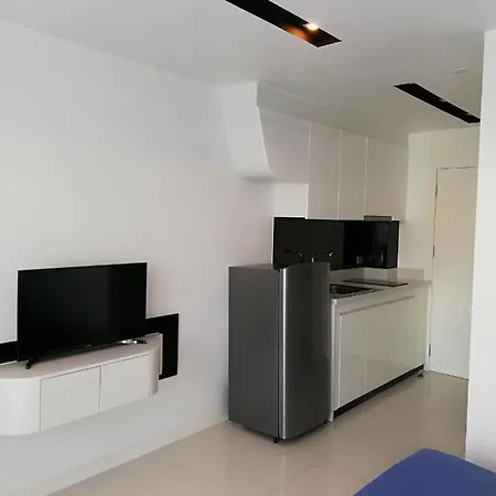 Apartment Center