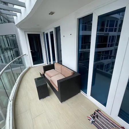 Apartment 林荫大道豪华两房 Grand Avenue Luxurious 2 Bedroom *
