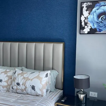 林荫大道豪华两房 Grand Avenue Luxurious 2 Bedroom Apartment Pattaya