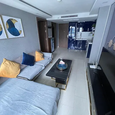 林荫大道豪华两房 Grand Avenue Luxurious 2 Bedroom * Pattaya