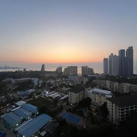 Lumpini Naklua-wongamat C20 Near Terminal 21 Apartment Pattaya