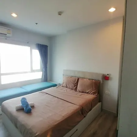 市中心中心海centric Sea/网红海景天空泳池/距海边200米/近6巷步行街/在购物商圈里 Apartment Pattaya