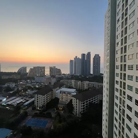 Lumpini Naklua-wongamat C20 Near Terminal 21 Apartment Pattaya