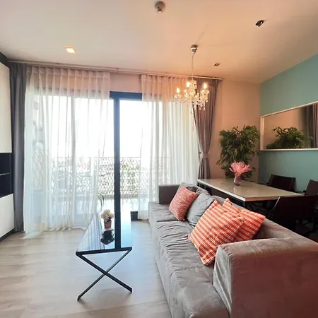 Apartment Downtown Lux Fun 2bedroom Rooftop Pool #tbb7609 *