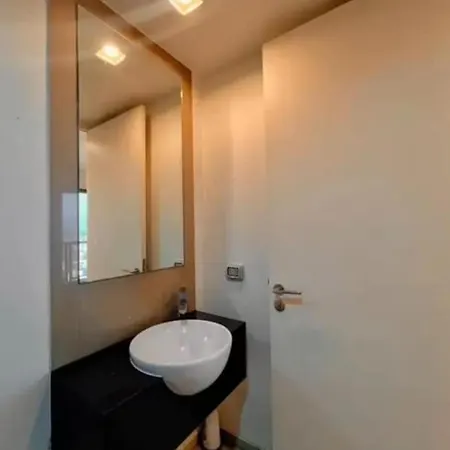 Apartment Unix *