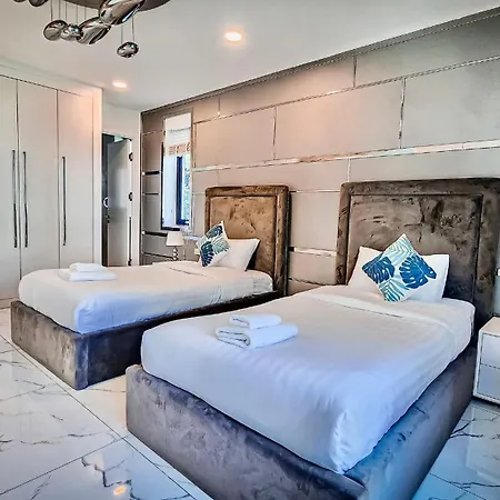 Ms.holiday Villa *
