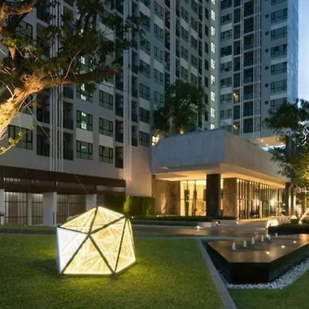 Perfect For 5 Guests, Sea View, 2 Pools, Sport Studio, Netflix Pattaya