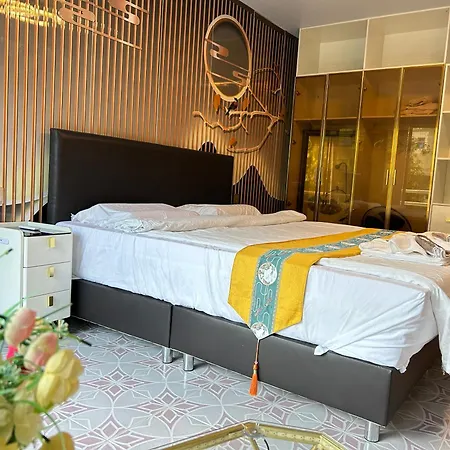 Apartment Mina View 2
