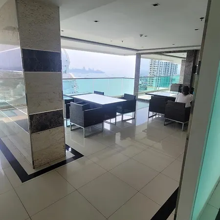 Apartment Wong Amat Tower 37 Floor *