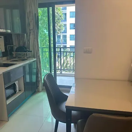 秘狗公寓arcadia Continental Apartment