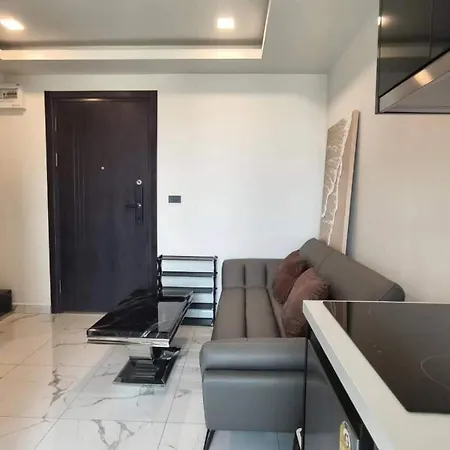 Apartment 芭提雅市中心豪华公寓千禧大厦 Pattaya