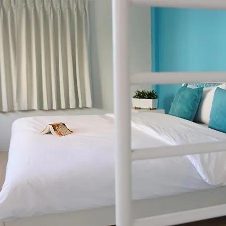 Hotel Me U 2*