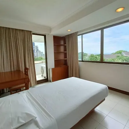 The Monaco 3* Pattaya