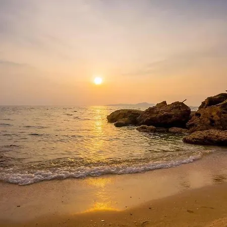 Pool By Penny * Pattaya