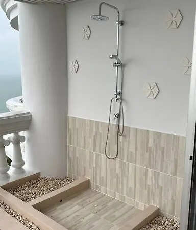 Private Spacious Pool And Panoramic Seaview From Balconies, 3 Bedroom In Apartment *