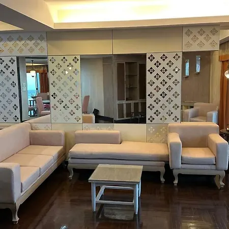 Apartment Private Spacious Pool And Panoramic Seaview From Balconies, 3 Bedroom In Pattaya