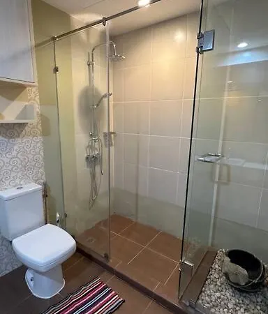Apartment Private Spacious Pool And Panoramic Seaview From Balconies, 3 Bedroom In Pattaya