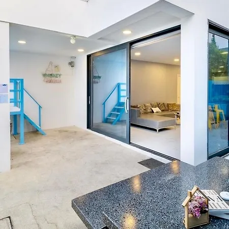 Palm Spring 豪华四卧泳池别墅 Villa Pattaya