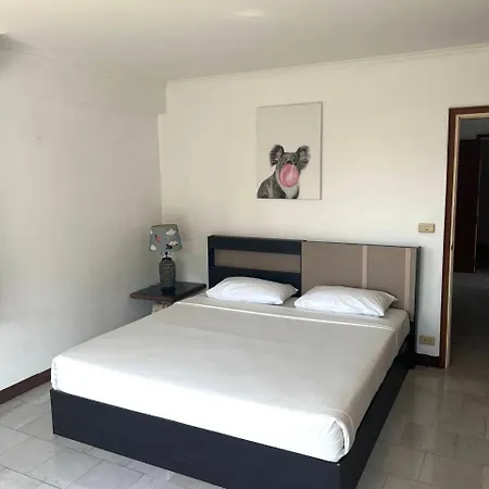 The Monaco 3* Pattaya