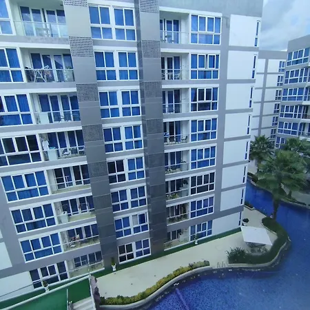 Apartment Grand Avenue *