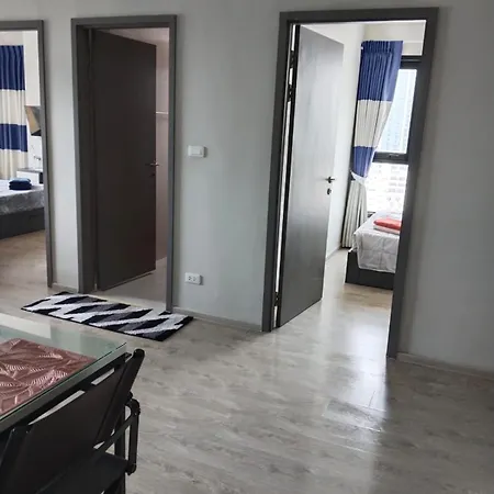Apartment The Base Infinity *