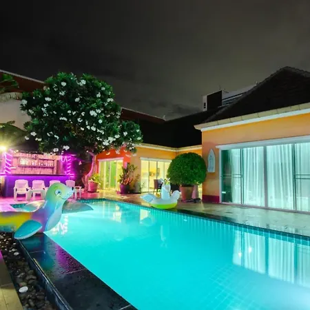 Rosewood Pool 1 *