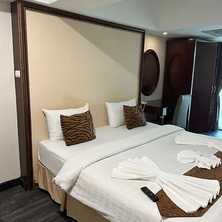 Hotel Maleez 3*