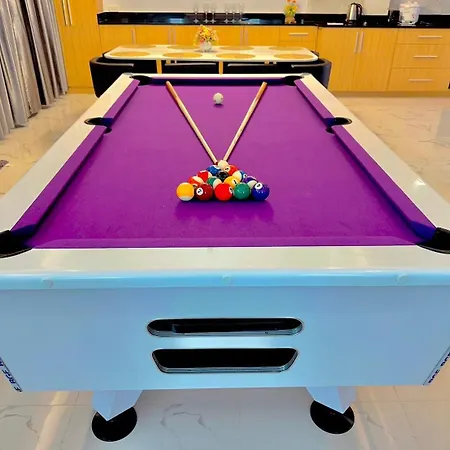 Rosewood Pool 3