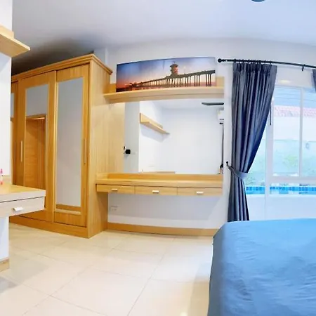 近步行街独栋泳池别墅 Villa Pattaya