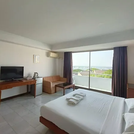 The Monaco Hotel 3*