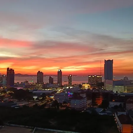 Once #16 Apartment Pattaya