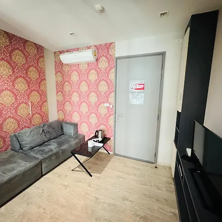 芭提雅市中心网红公寓the Base Central Apartment