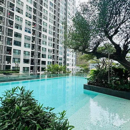 芭提雅市中心网红公寓the Base Central Pattaya