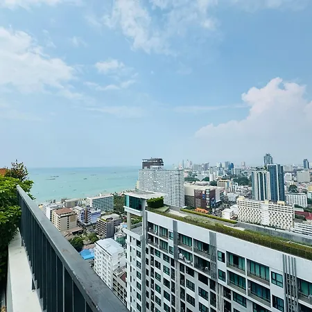 芭提雅市中心网红公寓the Base Central *