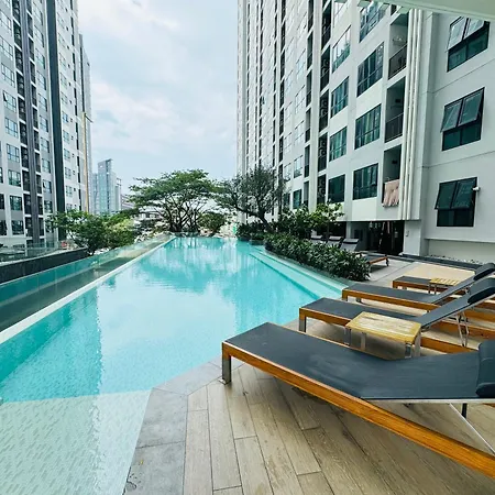 Apartment 芭提雅市中心网红公寓the Base Central Pattaya