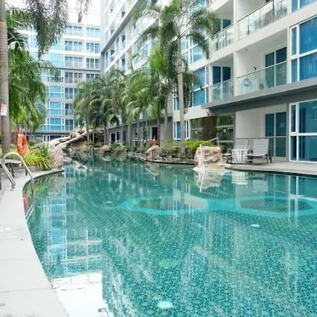 Cozy Centara Downtown *