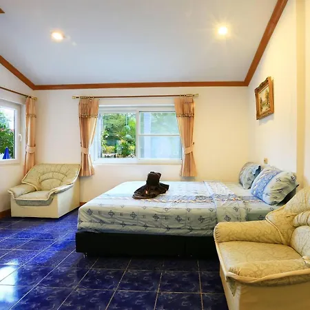 12 Bed Villa