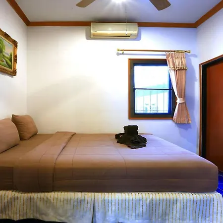 12 Bed * Pattaya