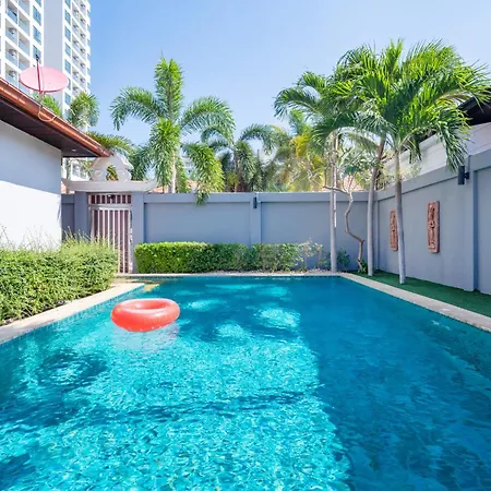วิลล่า 5 Mins Walk Coastal 3 Bdr Private Pool