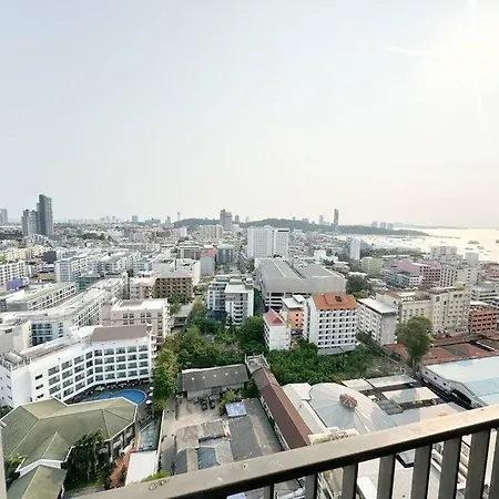 Sea View, The Base Apartment *