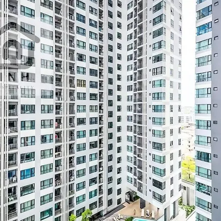 Apartment High Floor Sea View Base Central By Inh #hb540 *