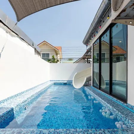 Luxury Pool Center C5 - 5 Bedroom * Pattaya