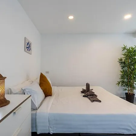 Luxury Pool Center C5 - 5 Bedroom Villa