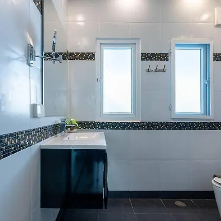 Luxury Pool Center C5 - 5 Bedroom