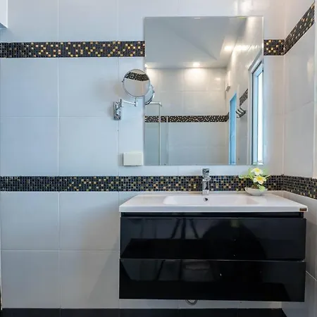 Luxury Pool Center C5 - 5 Bedroom Pattaya